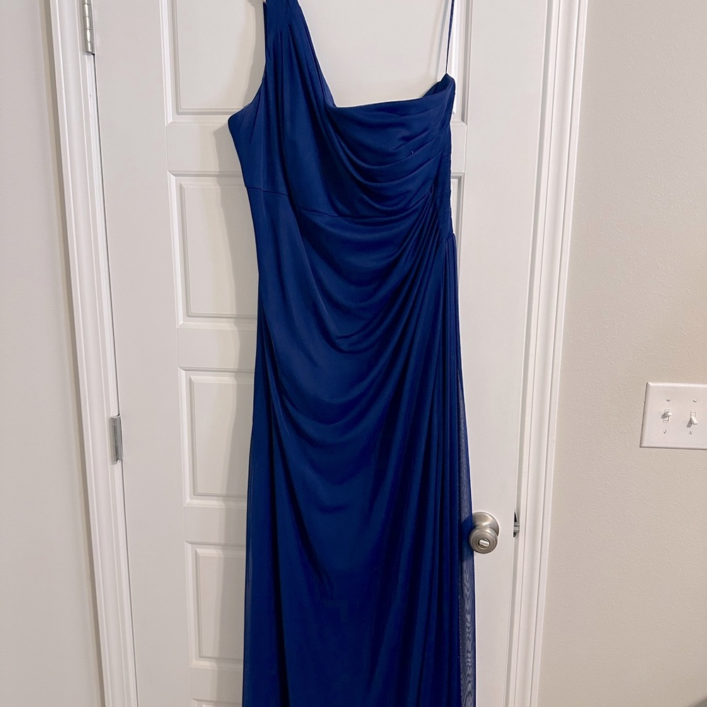 Beautiful Blue Size 20 Evening Gown
